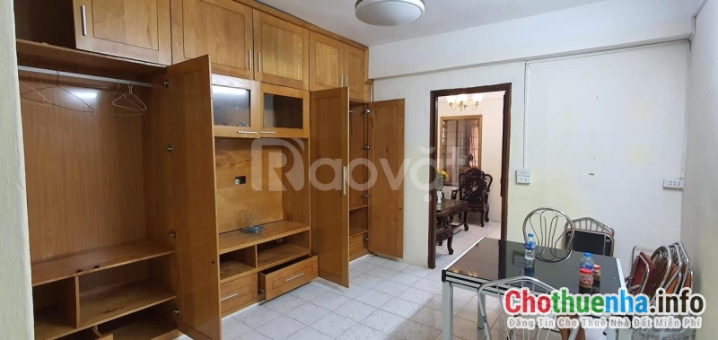 Chính chủ cho thuê căn hộ khép kín tầng 4 khu nhà Bộ Giáo Dục Giảng Võ