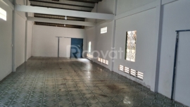 Cho thuê nhà 2 mặt tiền Sông Cần Thơ và xe tải