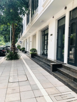 Cho thuê shophouse Vinhomes Gardenia