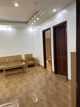 Chính chủ cần cho thuê căn hộ penthouse DT 80m2 tầng 8 tại số 95 ngõ 141 Trích Sài- full nội thất view Hồ Tây