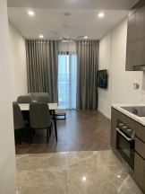 Cho thuê căn 2PN Lumiere Evergreen Tòa A3 full đồ 14 triệu. LH 0989516655