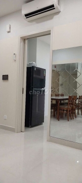 Cho thuê căn hộ cao cấp  Dhome. Trung tâm khu Chợ Lớn. Full nội thất
