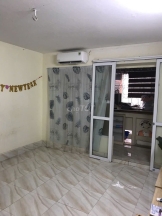 Cho thuê căn hộ tập thể giá rẻ ở Phường Quang Trung ngay nhà thi đấu Hà Đông