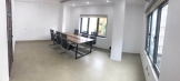 Cho thuê gấp nhà mặt phố Vương Thừa Vũ, 4 tầng × 70m² × mặt tiền 6m, thông sàn, nhận nhà ngay.