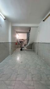 Cho Thuê nguyên căn Bà Hạt, Q10 - 3 tầng - 4PN giá 10.5tr/th(TL)