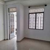 Cho Thuê Nhà 2.5 Tầng, 120m2, 3 Phòng Đường Phó Cơ Điều, P.12, Q.5