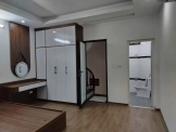 CHO THUÊ NHÀ 318 NGỌC TRÌ – 5 TẦNG , FULL NỘI THẤT, CHỈ 8 TRIỆU/THÁNG