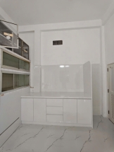 Cho thuê nhà 7 triệu 2 phòng ngủ gần Vincom Hùng Vương