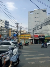 Cho Thuê Nhà Kd Mặt Tiền 1 Trệt 1 Lửng, 75m2 Tại Góc Ngã Tư Nguyễn Xí – Đinh Bộ Lĩnh, P.26, Bình Thạnh