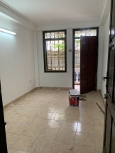 Cho thuê nhà: Ngõ 133 đốc ngữ ( 10 m ra phố ) 45 m2 , 4 tầng , Giá 15.5 triệu