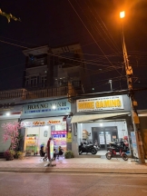 CHO THUÊ NHÀ NGUYÊN CĂN MẶT TIỀN – ĐANG KINH DOANH NET, VỊ TRÍ ĐẸP HÓC MÔN