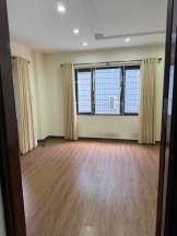 Cho thuê nhà Nguyên Căn Ngọc Thụy 10m oto 30m 5 tầng full nội thất 8,5tr/ tháng
