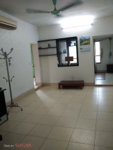 Cho thuê nhà tập thể tầng 5 Bắc Nghĩa Tân, ngõ 120 Hoàng Quốc Việt, CG, HN