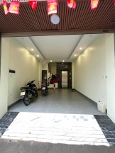???? CHO THUÊ NHÀ VIEW HỒ TÂY – TRÍCH SÀI, TÂY HỒ  36M² × 8 TẦNG  4PN – 5WC  39 TRIỆU/THÁNG
