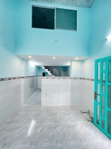 Cho thuê NNC góc 2 MT đường Phạm Thế Hiển P5Q8. Giá 8tr