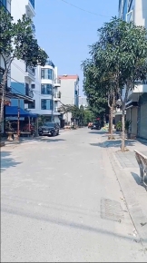 Cho thuê tòa nhà 5 tầng – Tu Hoàng, Phương Canh, Nam Từ Liêm – LH:0936.104.136
