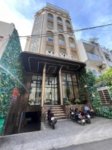 Mặt Bằng Đẹp - Gía Tốt - CHO THUÊ VĂN PHÒNG HOÀN THIỆN – TẦNG TRỆT TÒA NHÀ MAXIC