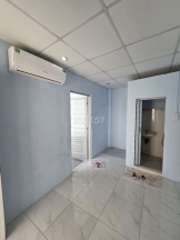 Phòng trọ kiểu cc mini Q.4 có ban công, chỉ hơn 3Tr/tháng,rộng rãi, sạch sẽ.